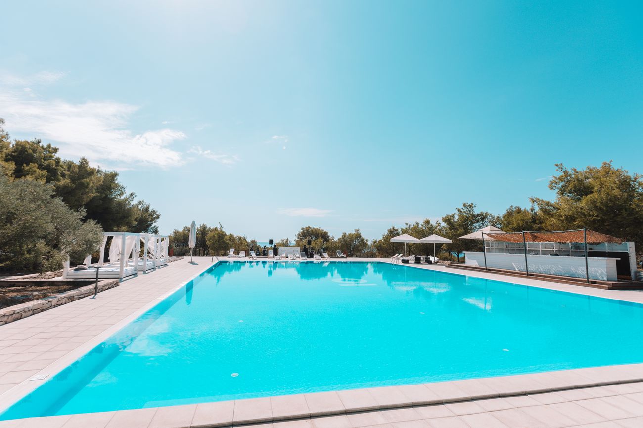 The island pool at midday
